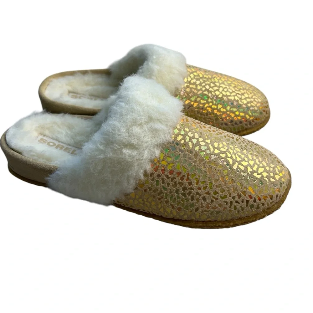 Sorel NEW Nakiska Slide II Ceramic Gum Tan Slippers Girls Youth Size 2, 3, 4, 5